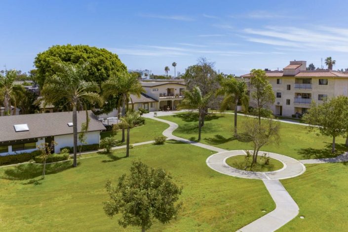 Sea Cliff Assisted Living photo 2