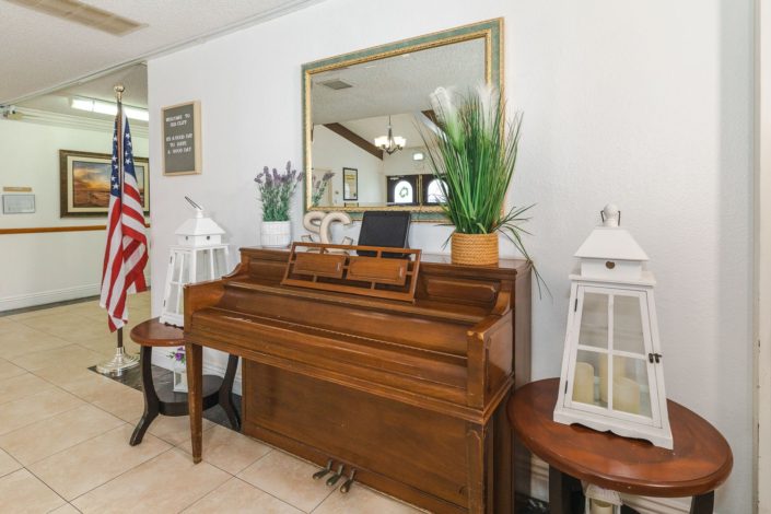 Sea Cliff Assisted Living photo 3