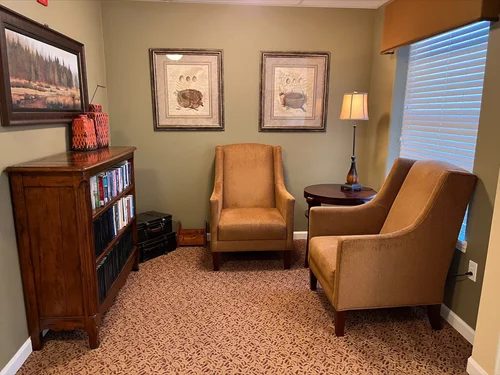 Sequoia Springs Senior Living Community photo 4