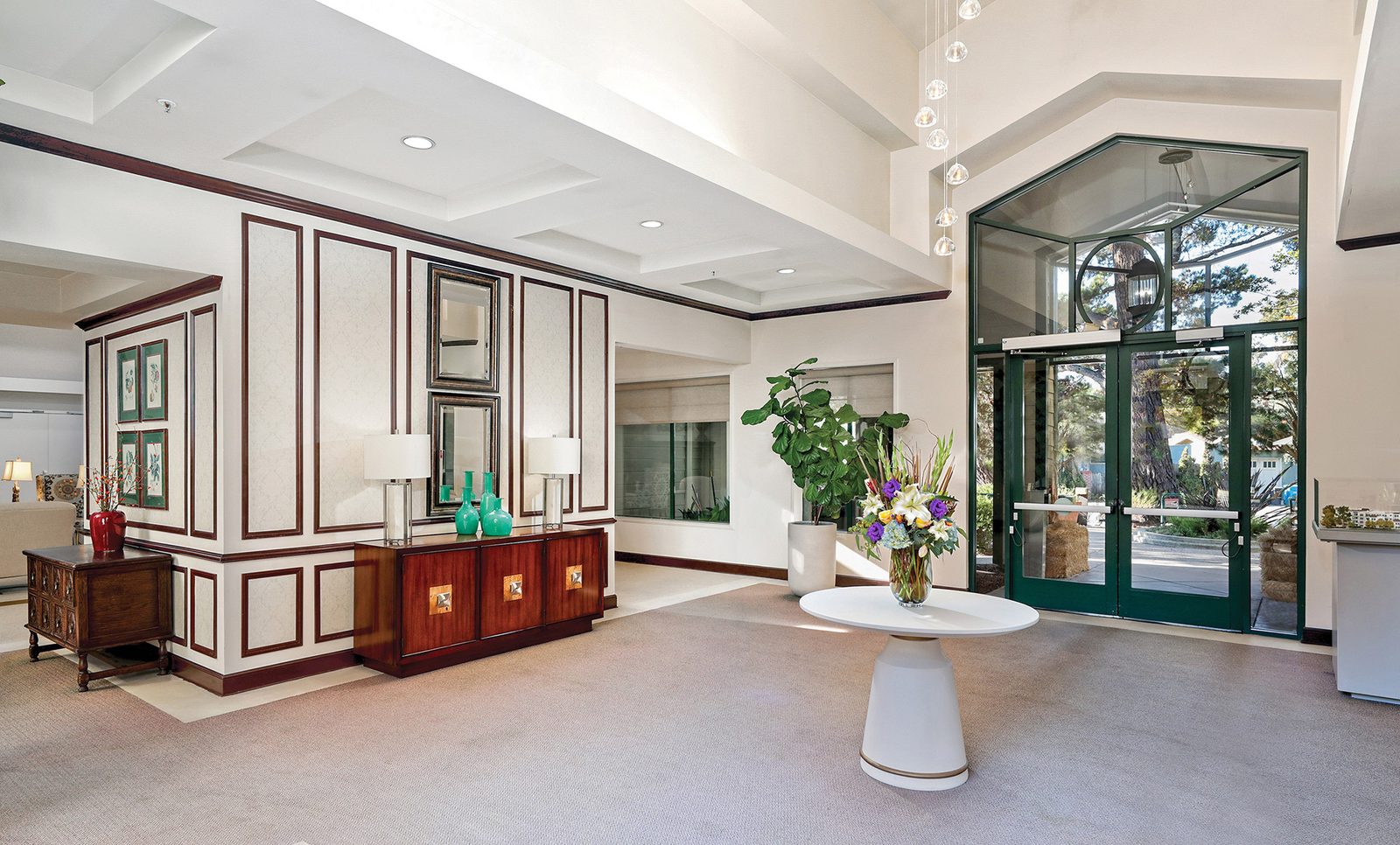 Sterling Court photo 1
