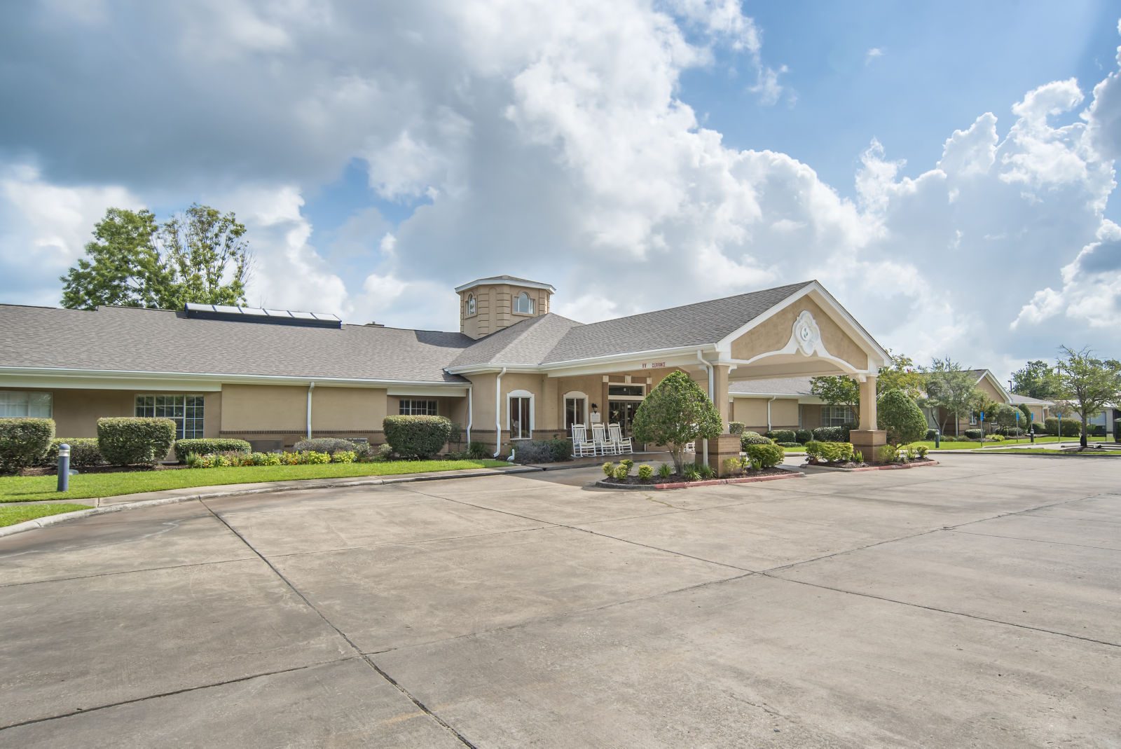 Brookdale Lake Charles photo 2