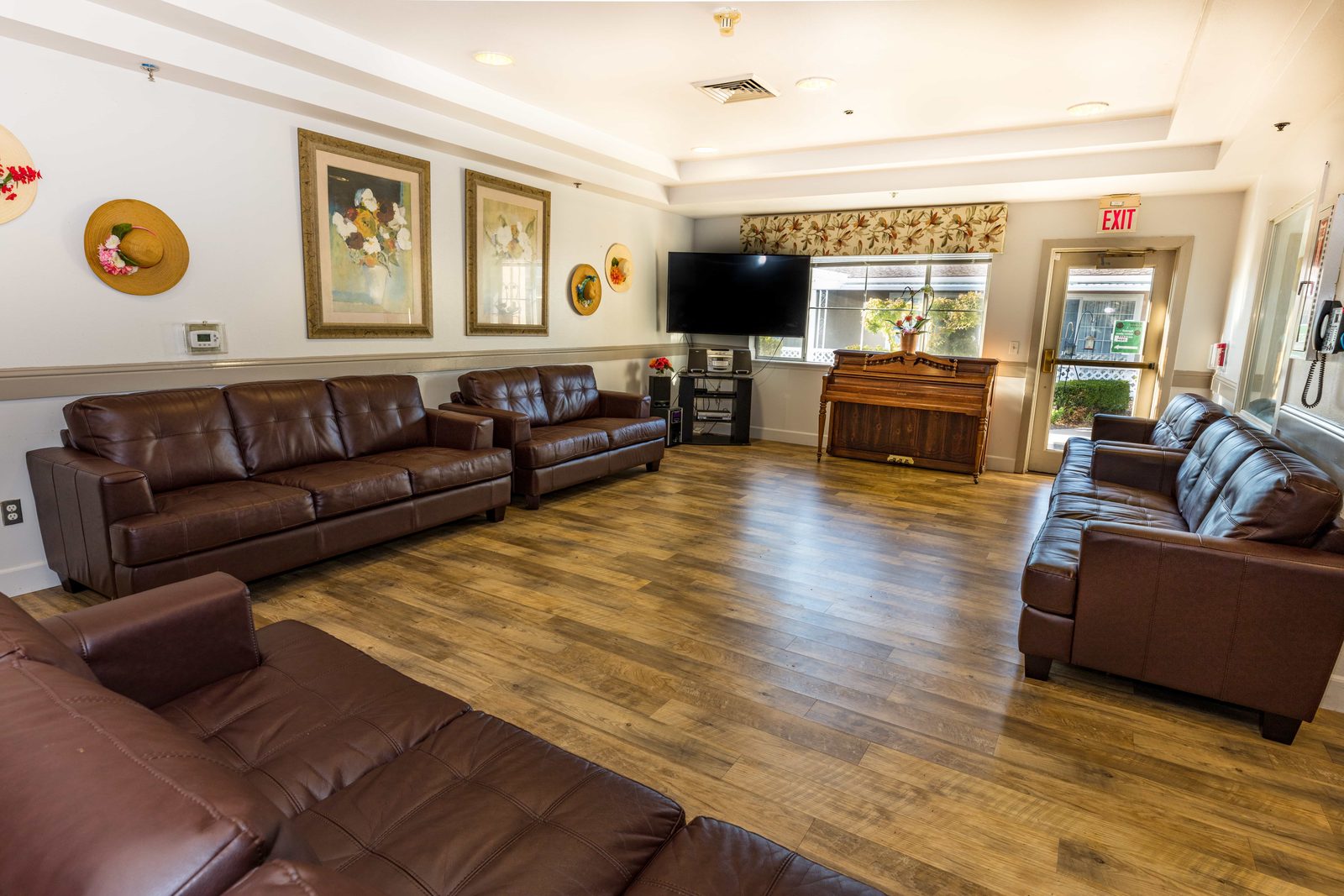 Tuscany Villa Senior Living photo 2