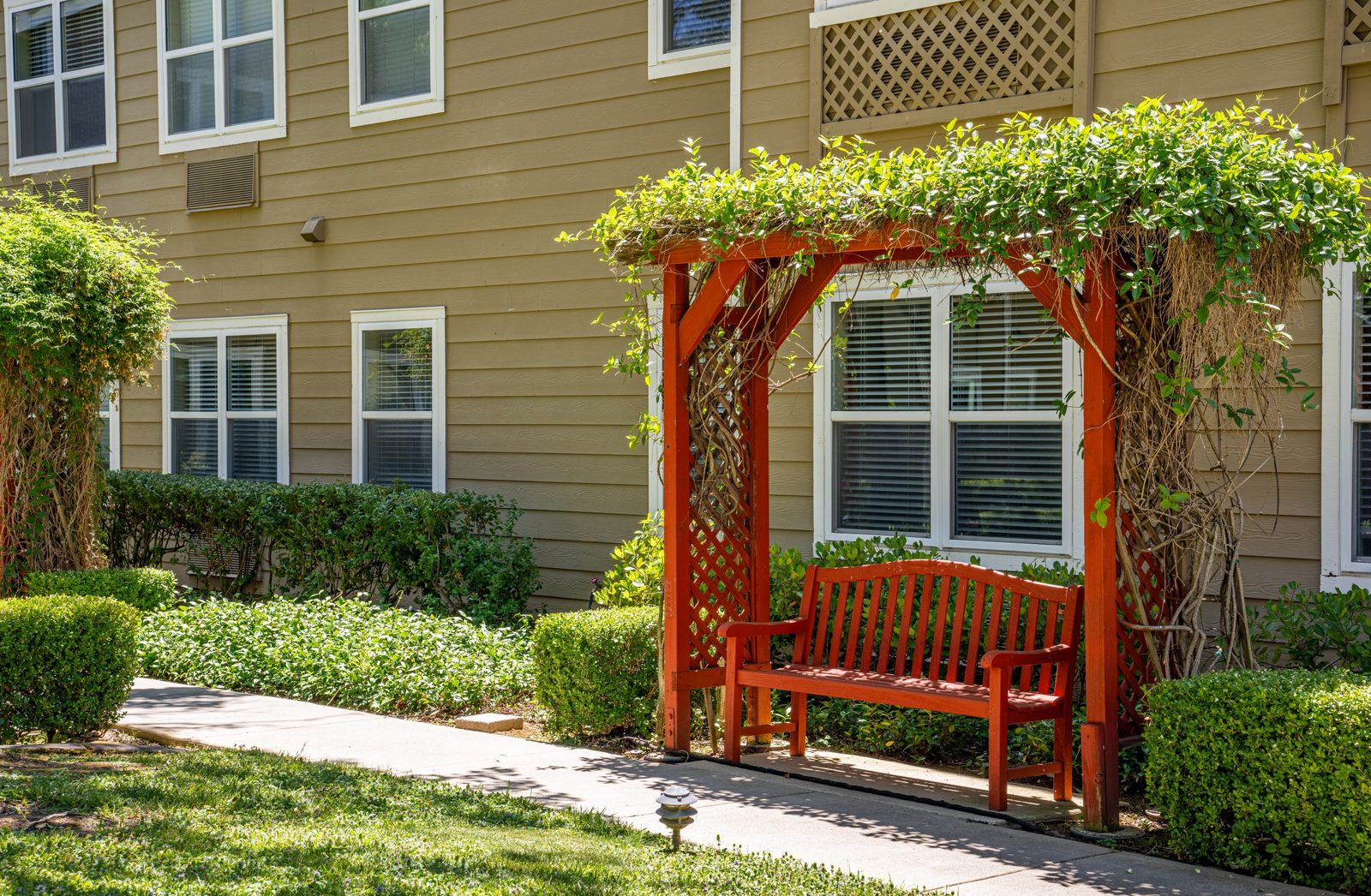 Vista Roseville Senior Living photo 4