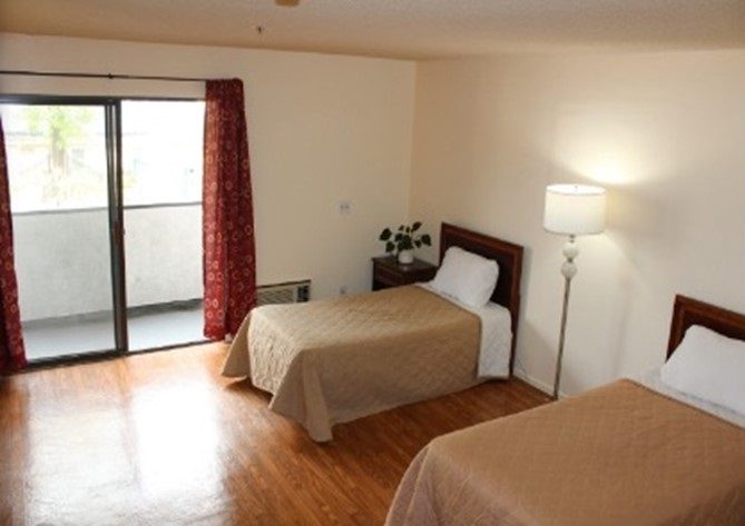 West Hills Assisted Living photo 3