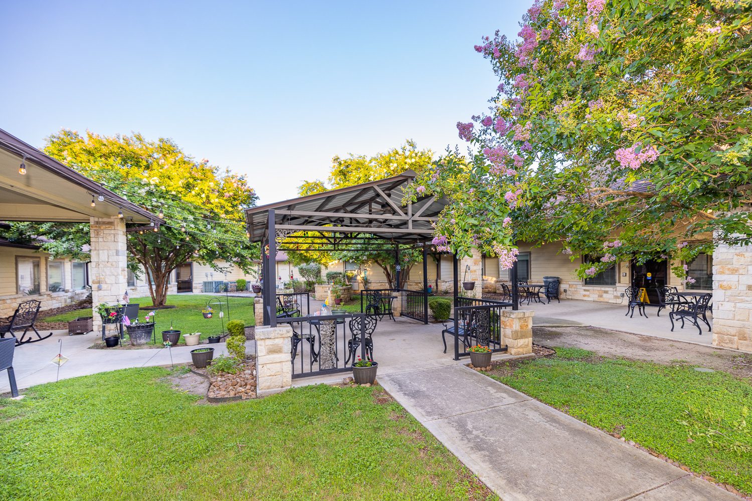 Legend West Rehab - West San Antonio photo 4