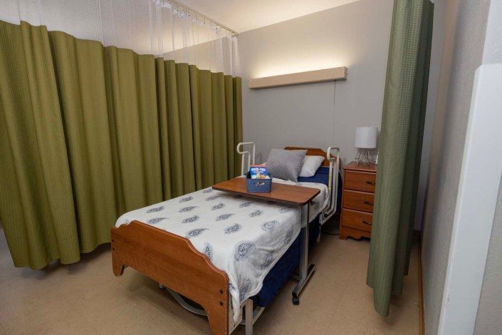 Pecan Valley Rehabilitation and Healthcare photo 3