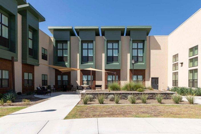 Surprise Health & Rehabilitation Center photo 3