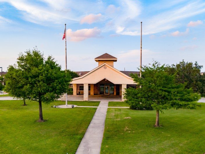 Willow Creek Lodge photo 1