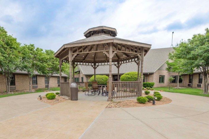 Willow Park Rehabilitation and Care Center photo 4