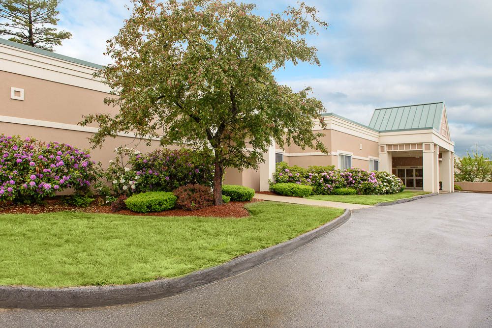 Life Care Center of Stoneham photo 2