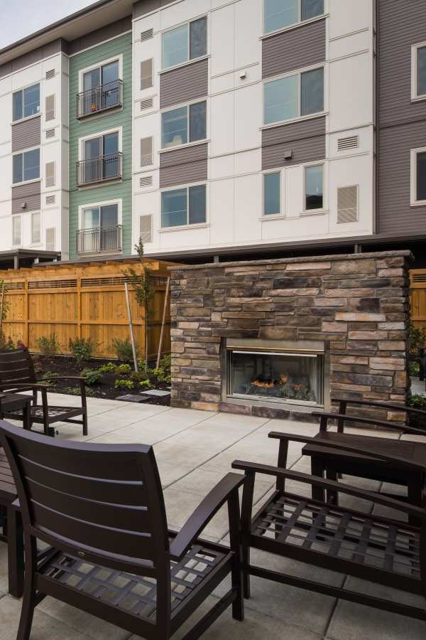 Merrill Gardens at Cedar Mill Memory Care photo 5