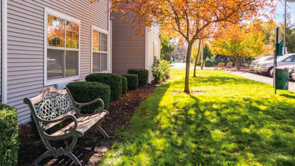 Lakeland Senior Living photo 3