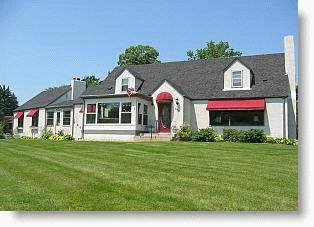 English Rose Suites-Interlachen Home