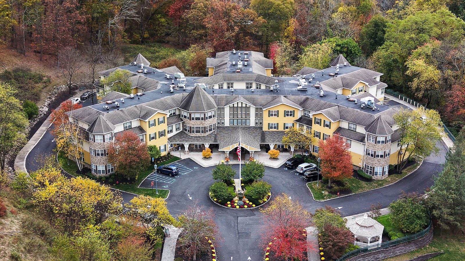 Victoria Mews Assisted Living photo 5