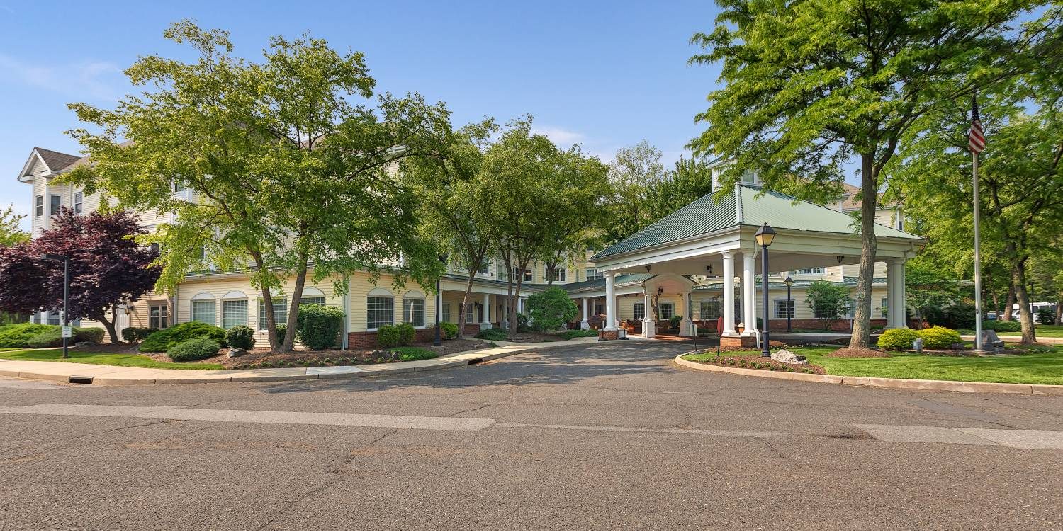 Whispering Knoll Assisted Living photo 4