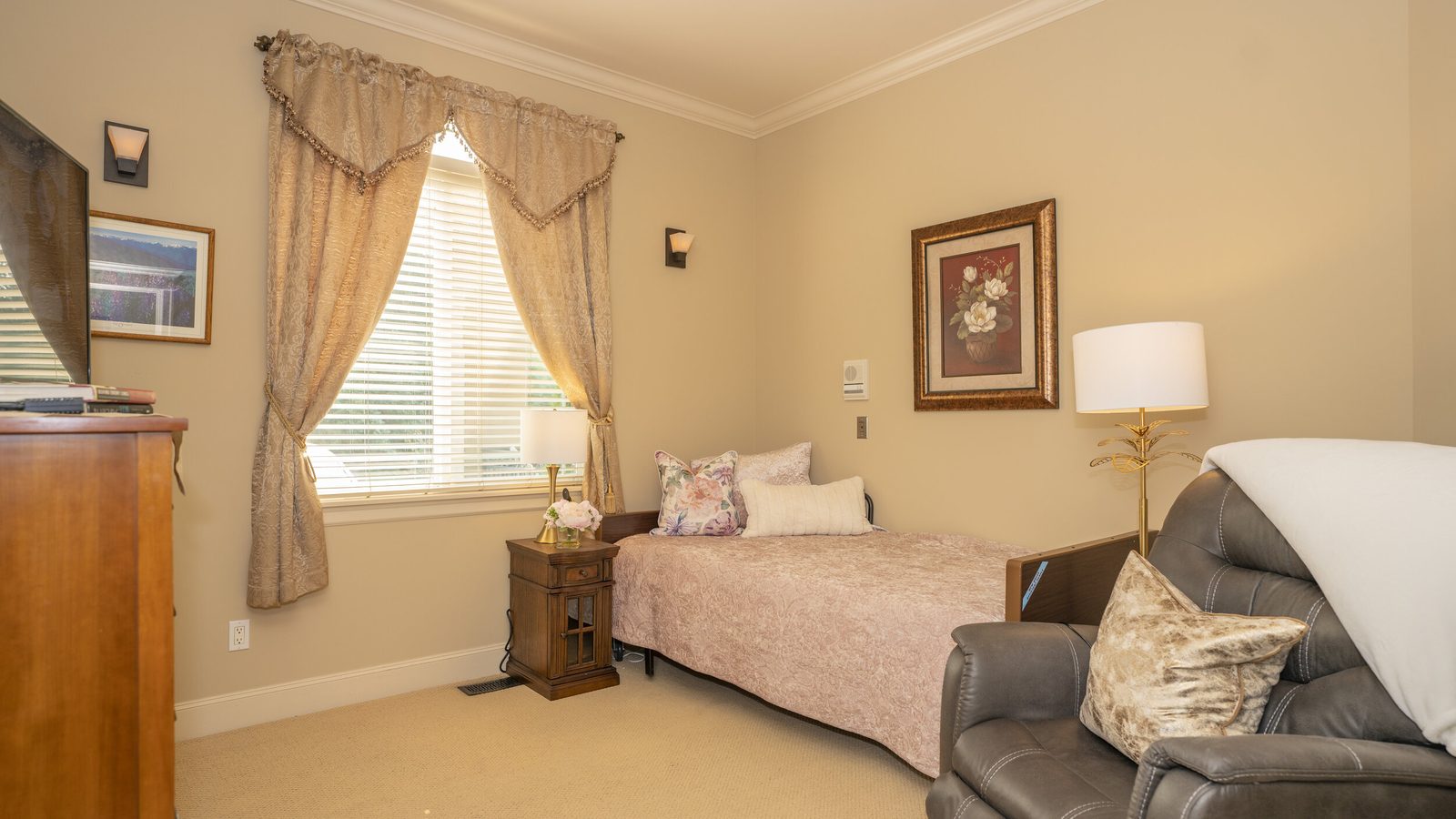 EVERGREEN HOME CARE A LLC photo 3