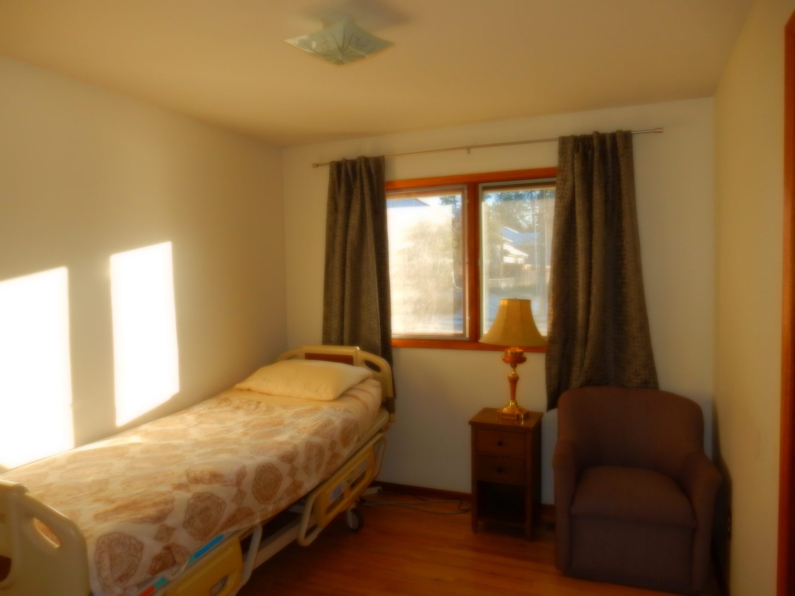 PERRY ADULT FAMILY HOME photo 3
