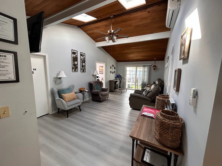 Cascade In Renton Adult Family Home LLC photo 5