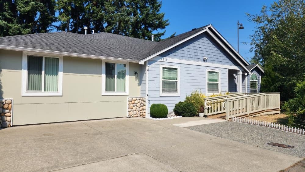 NEIGHBORHOOD ADULT FAMILY HOME LLC photo 1