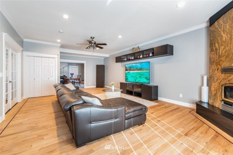 Aavaly's Adult Family Home LLC photo 1