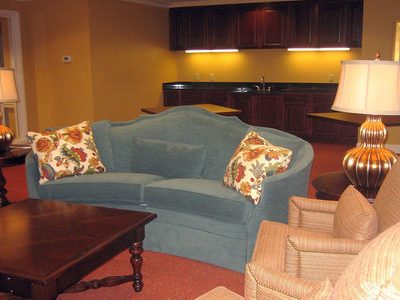 Symphony Manor Premier Assisted Living and Memory