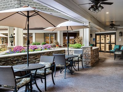 Atria Glen Cove