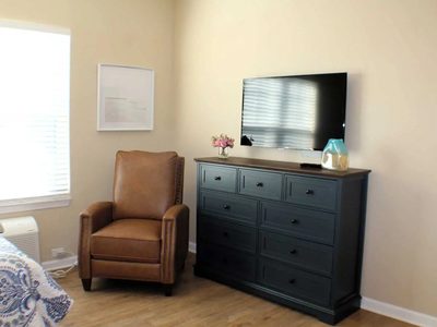 Anthem Lakes Waterview Senior Living