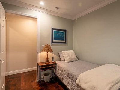 Home Suite Home 4