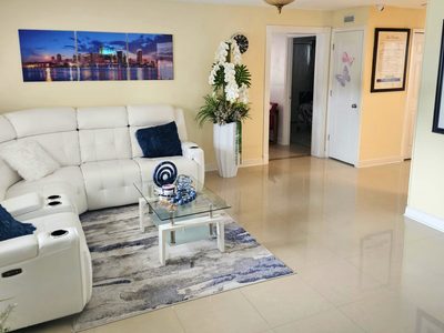 Santa Susana Assisted Living Facility INC