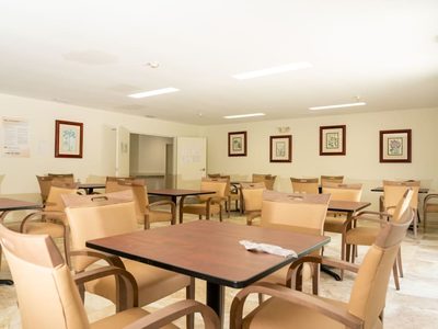 Seasons Gardens Senior Residence, LLC