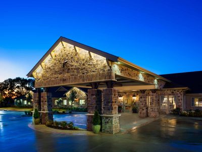 Arbor Hills Memory Care Community