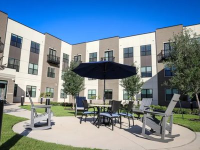 Orchard Pointe at Creek Valley