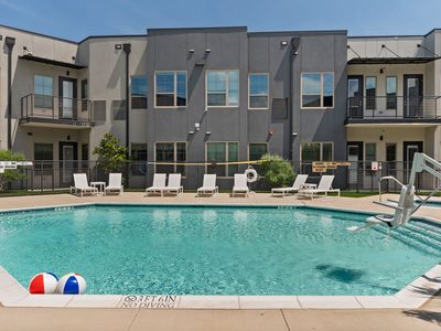 Retreat at Carrollton, LLC