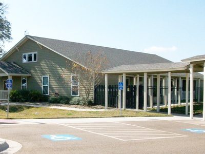 Alzcare of Dewitt County Assisted Living