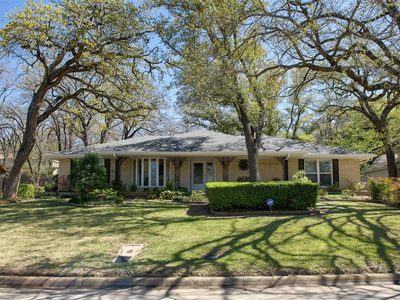 Golden Oasis Assisted Living LLC