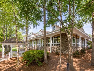 Rose Senior Living Farmington Hills