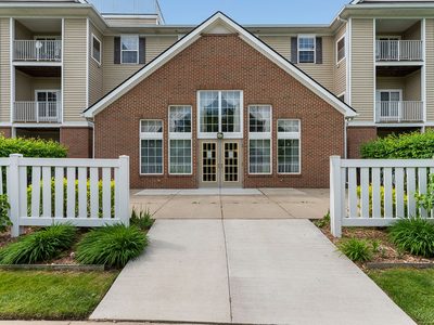 Elmhaven Manor