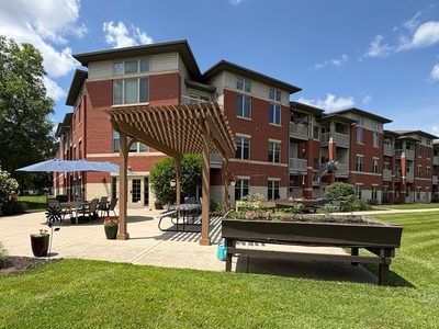 Dimensions Living Green Bay