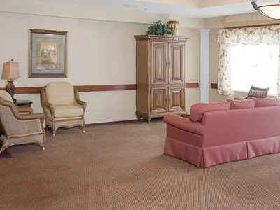 Oaks Rehabilitation and Healthcare Center LLC