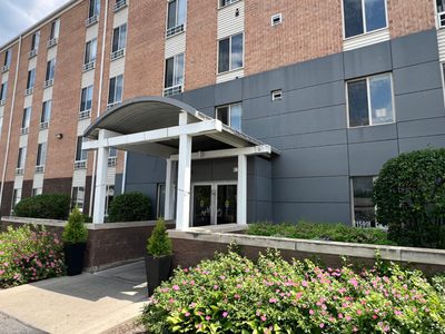 High Point Residence Fox Valley LLC