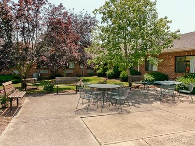 Life Care Center of New Market