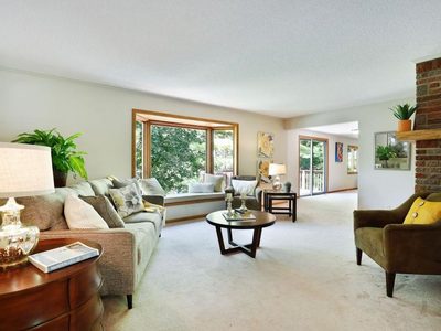 Stonecrest Living INC
