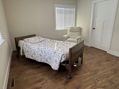 Arden Glades Assisted Living LLC