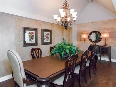 Twin Oaks Estate, INC