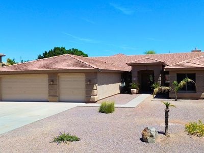 Estancia Assisted Living at Avoca Place, LLC