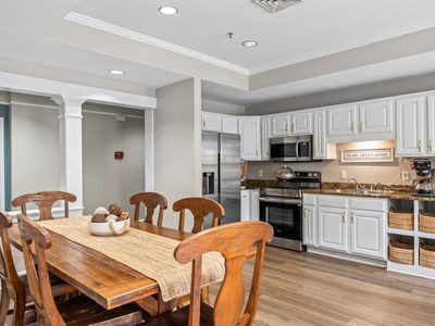 Columbia Cottage