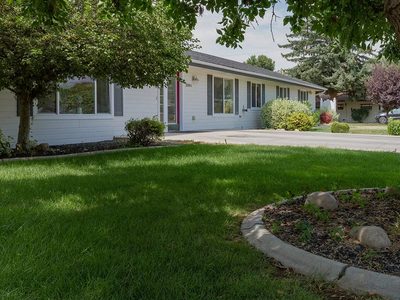 Ashley Manor, LLC