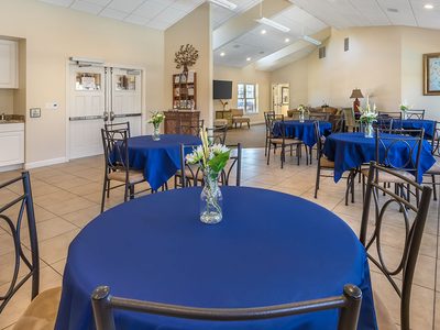 Grand Meadows Senior Living & Health Care LLC