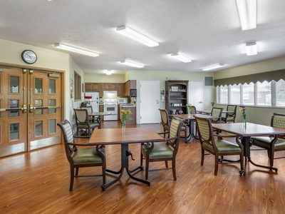 Emeritus Corporation