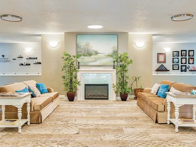 Al Hendersonville Operations, LLC